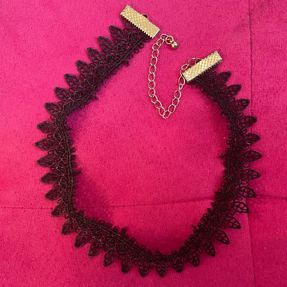 Gorgeous Black Threaded Choker - image 5